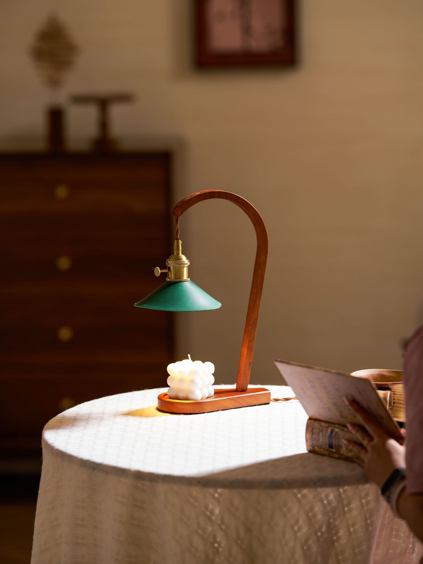 Curved Gooseneck Candle Warmer Lamp