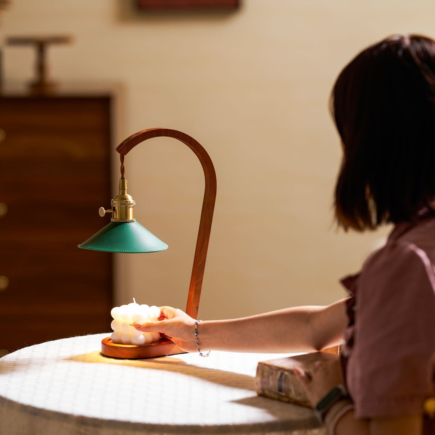 Curved Gooseneck Candle Warmer Lamp